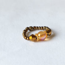 Load image into Gallery viewer, Bronze Crystal Ring