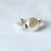 Load image into Gallery viewer, Pearl Ring