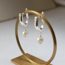 Load image into Gallery viewer, Silver Lever Back Pearl Earrings