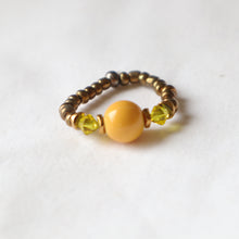 Load image into Gallery viewer, Yellow Beaded ring