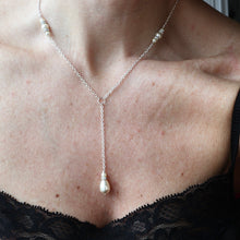 Load image into Gallery viewer, Lariat Pearl Necklace