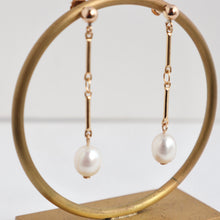 Load image into Gallery viewer, freshwater pearl gold chain handmade irish earrings