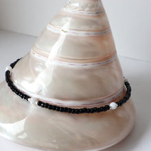 Load image into Gallery viewer, Black and White Millefiori Anklet
