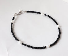 Load image into Gallery viewer, Black and White Millefiori Anklet