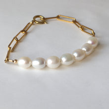 Load image into Gallery viewer, freshwater pearl gold link handmade irish stacking bracelet