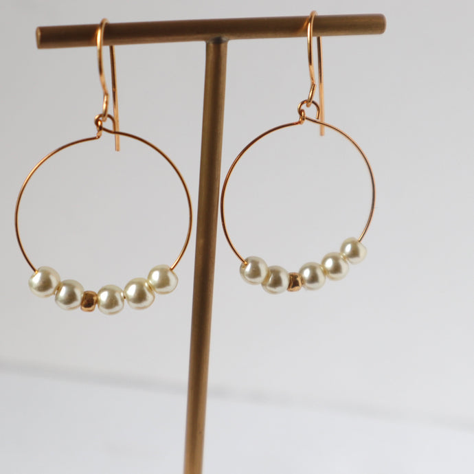 pearl and gold bridal hoop earrings