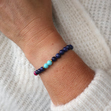 Load image into Gallery viewer, Mixed Lapis Lazuli Gemstone Bracelet