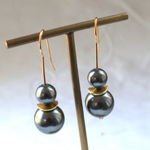 Load image into Gallery viewer, Grey Gold Double Pearl Earrings