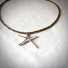 Load image into Gallery viewer, Starfish Beaded Necklace