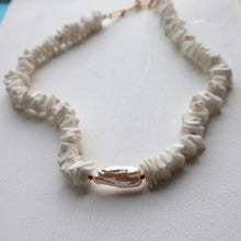 Load image into Gallery viewer, Shell White Necklace