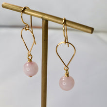 Load image into Gallery viewer, Rosequartz Earrings