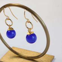 Load image into Gallery viewer, Deep blue beaded earrings 
