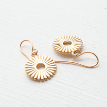 Load image into Gallery viewer, Gold Fan Earrings