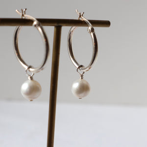 sterling silver freshwater pearl Irish earrings