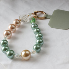 Load image into Gallery viewer, Green Phone Wristlet
