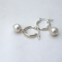 Load image into Gallery viewer, Sterling Silver Freshwater Pearl Hoops