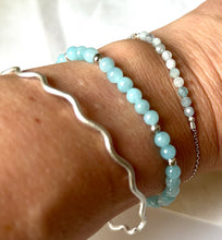 Load image into Gallery viewer, Blue Gemstone Bracelet