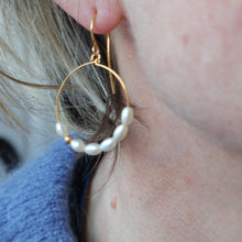 Load image into Gallery viewer, Rice pearl hoop earrings