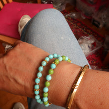 Load image into Gallery viewer, Green &amp; Turquoise Bracelet