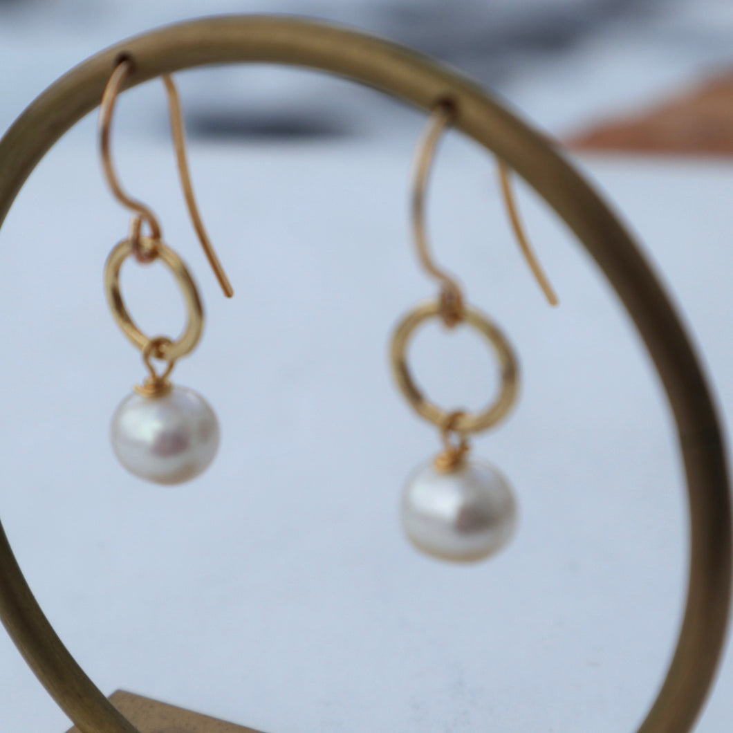 White Pearl Gold Earrings