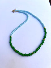 Load image into Gallery viewer, Green Beaded Necklace