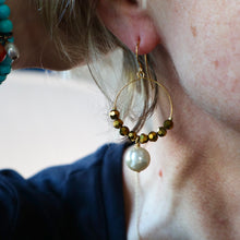 Load image into Gallery viewer, Pearl and Crystal Earrings