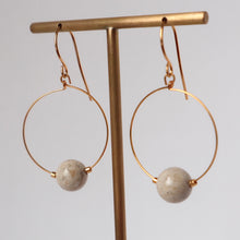 Load image into Gallery viewer, Cream Riverstone Gold Hoop Earrings