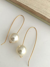 Load image into Gallery viewer, Pearl and Gold Earrings - alisonwalshjewellery