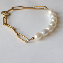 Load image into Gallery viewer, freshwater pearl gold link handmade irish stacking bracelet