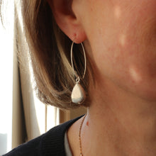 Load image into Gallery viewer, Silver Teardrop Earrings